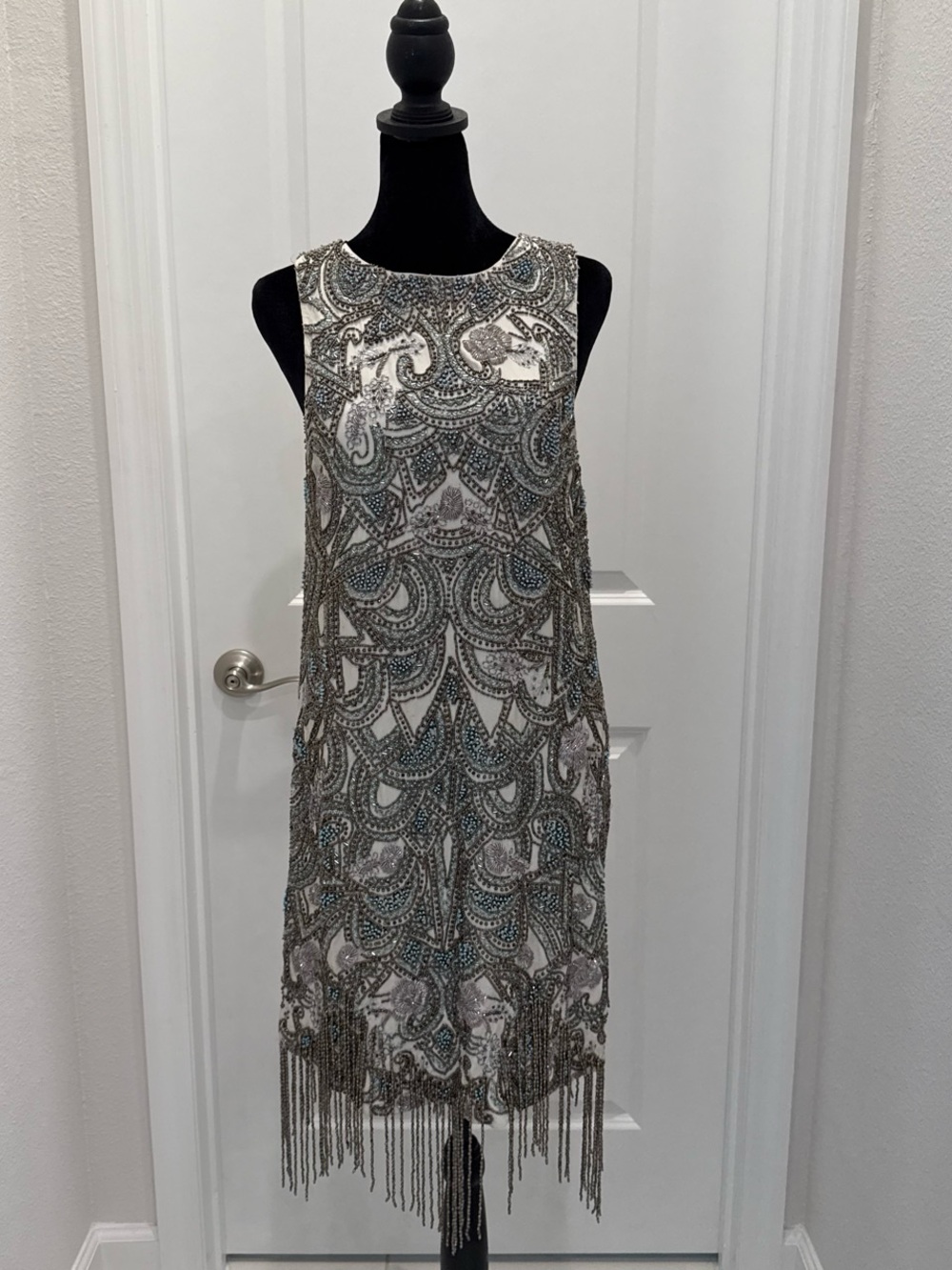 Haute Hippie Beaded Fringe Sleeveless Dress - Silver & Cream size 2 new with tag